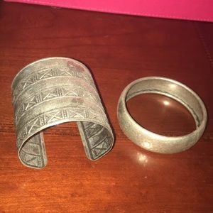 Silver Metal Jewelry Set